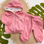 Inverno 2025 - Conj. Jaqueta com Capuz em Pelinho e Calça em Moletom - Rosa