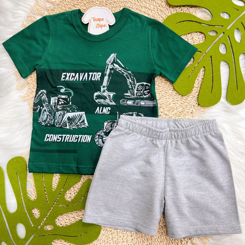 Verão 24/25 - Conj. Blusa Tratores e Short em Moletinho - Verde Militar e Mescla