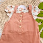 Verão 24/25 - Conj. Blusa Bolotas e Jardineira - Marrom e Rose