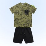 Verão 24/25 - Conj. Camiseta Dino Rex com Bolso e Short em Moletinho - Verde Musgo e Preto