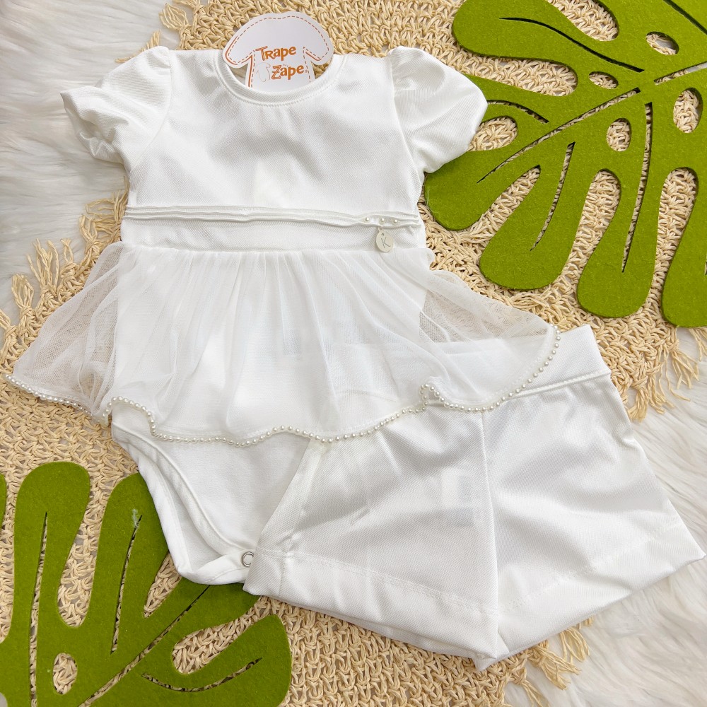 Verão 24/25 - Conj. Body com Tule Detalhado em Pérolas e Short Acetinado - Branco