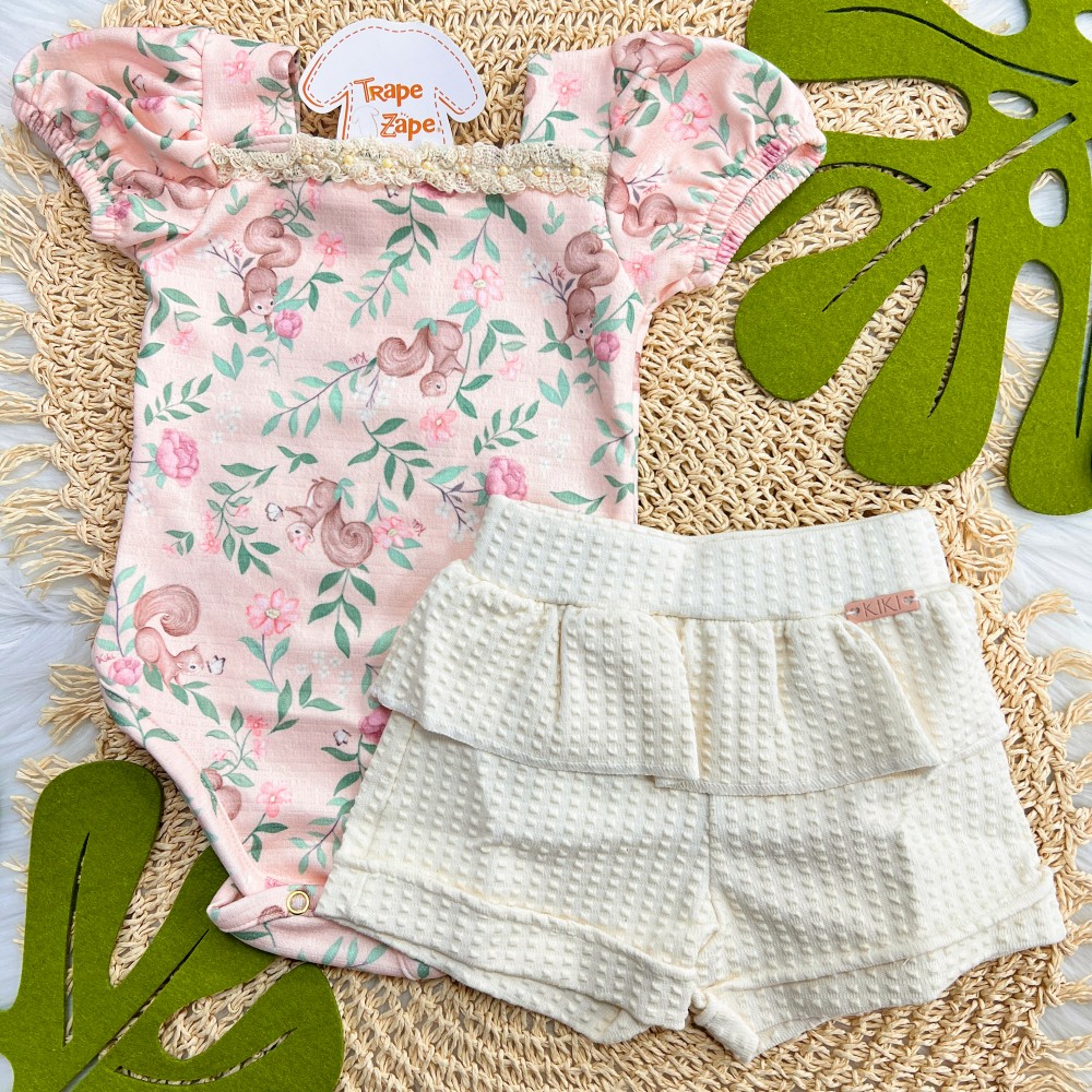 Verão 24/25 - Conj. Body Esquilinho com Mini Pérolas e Short Saia - Areia e Rosa