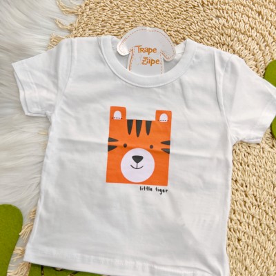  Verão 24/25 - Conj. Camiseta Tigrinho Quadrado e Short Colorido - Branco