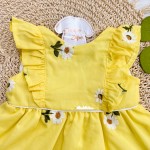 Verão 24/25 - Vestido com Flores Brancas Bordadas - Amarelo