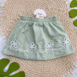 Verão 24/25 -Conj. Blusa e Short Saia com Flores em Lese - Verde