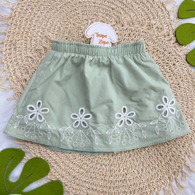 Verão 24/25 -Conj. Blusa e Short Saia com Flores em Lese - Verde