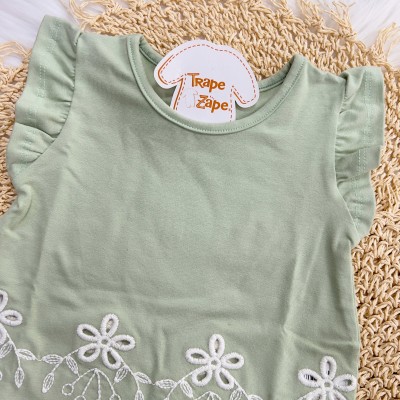 Verão 24/25 -Conj. Blusa e Short Saia com Flores em Lese - Verde