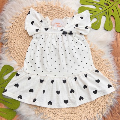 Vestido com Lacinho e Corações - Off White e Preto 
