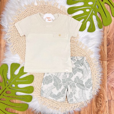 Conj. Camiseta com Botão e Bermuda Folhagem - Areia e Verde