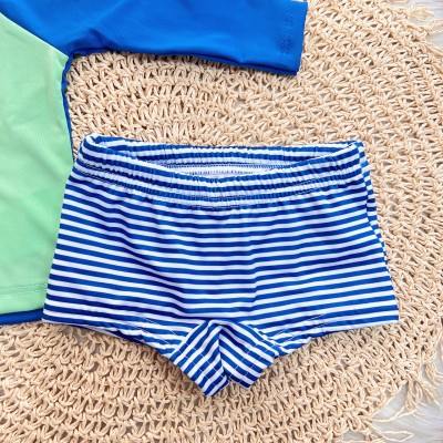 Linha Praia - Blusa com Proteção UV50 Jacaré + e Sunga - Verde e Azul