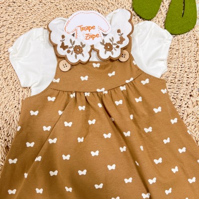 Conj. Body Gola Bordada Flores e Salopete Borboletinhas - Cappuccino