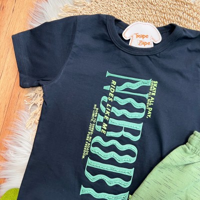 Conj. Camiseta Nobody Skate e Bermuda - Verde