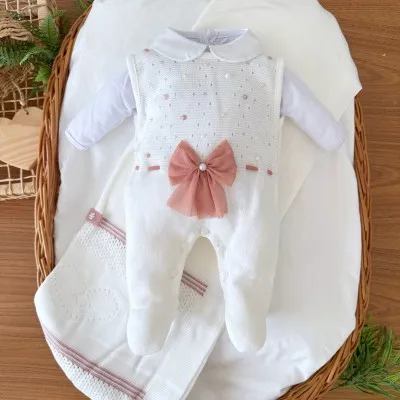  Saída de Maternidade Céu Estrelado Salopete - Off White e Rose