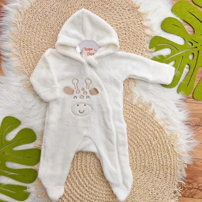 Macacão de Pelinho com Capuz Girafinha - Off White