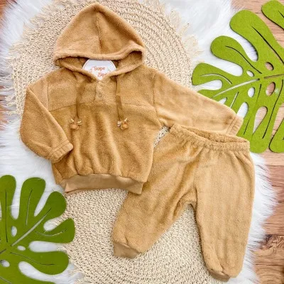 Conj. Casaco Mini Alces e Calça em Plush - Caramelo