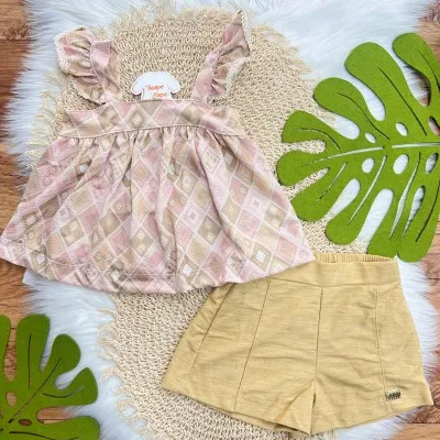 Conj. Batinha Losangos Florais e Short - Palha