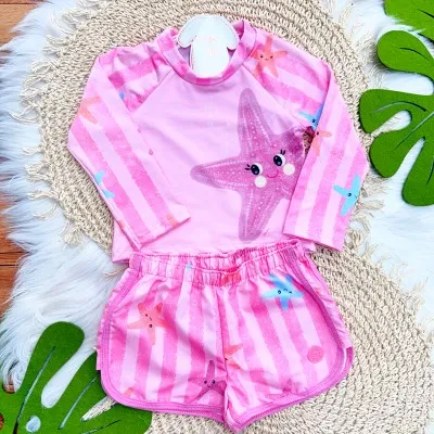 Linha Praia - Conj. Blusa Manga Longa Estrela do Mar, Short e Calcinha com Proteção UV50+ - Rosa