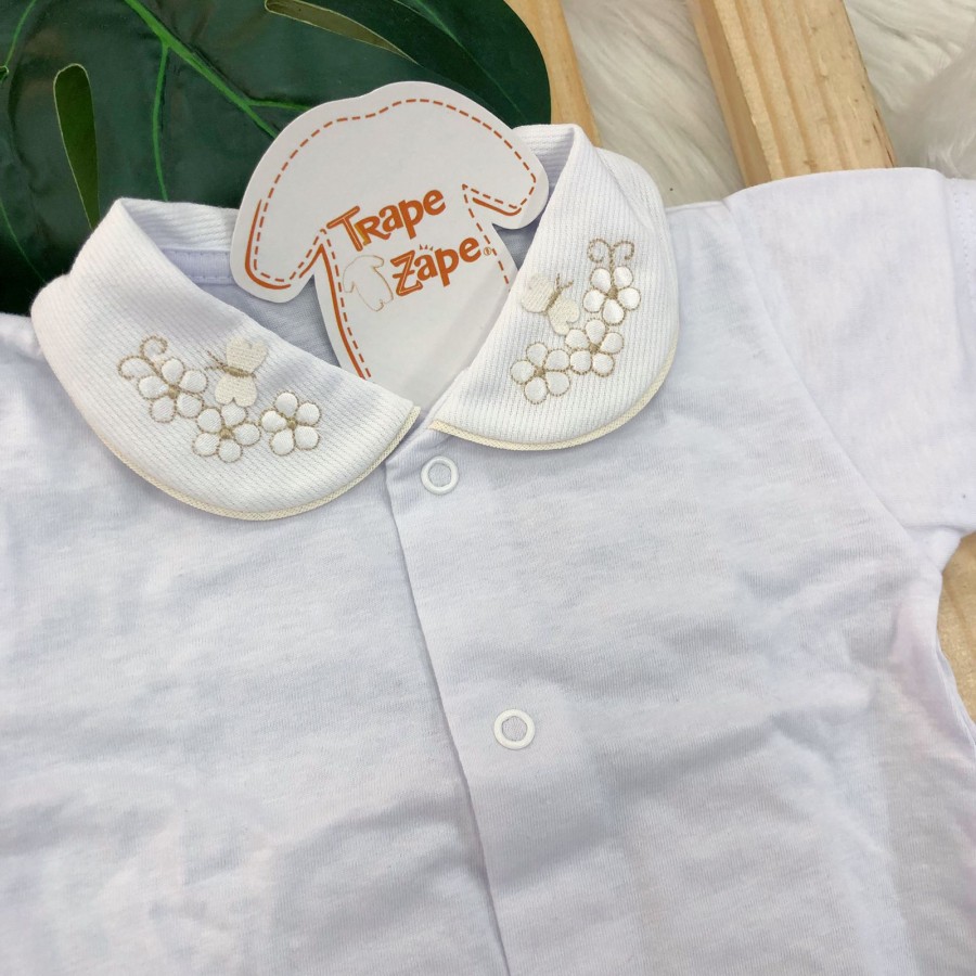 body gola bordada M C- borboleta Bege body gola bordada M C- borboleta Bege