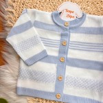 Conjunto de linha azul casaco listrado calça azul 