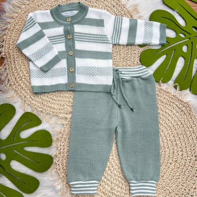 Conj de linha verde listrado e calça lisa
