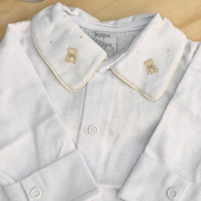  body branco com gola bordado urso pontinhos bege